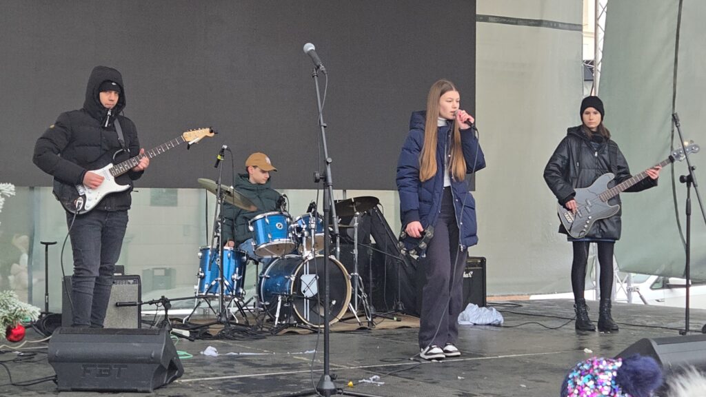 Tvrđa, doček 2025. godine bend Uholaže